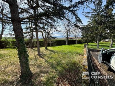 For sale Pont-du-chateau 600 m2 Puy de dome (63430) photo 2