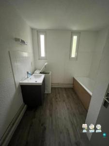 For rent Grenoble 3 rooms 50 m2 Isere (38000) photo 1