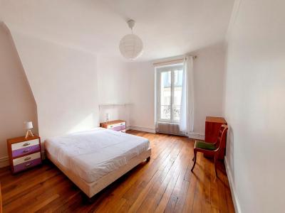 For rent Paris-20eme-arrondissement 3 rooms 48 m2 Paris (75020) photo 1