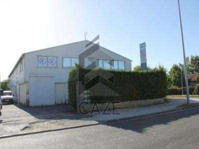 For rent Villenave-d'ornon 200 m2 Gironde (33140) photo 0