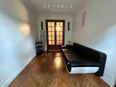 Louer Appartement 44 m2 Paris-15eme-arrondissement