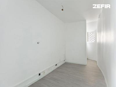 For sale Paris-20eme-arrondissement 3 rooms 54 m2 Paris (75020) photo 3