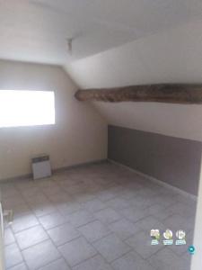 Annonce Location 4 pices Appartement Lainsecq 89