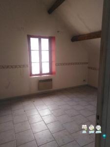 Louer Appartement 91 m2 Lainsecq