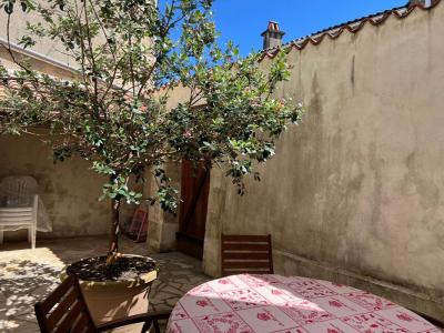 For sale Saint-maixent-l'ecole 5 rooms 154 m2 Deux sevres (79400) photo 2