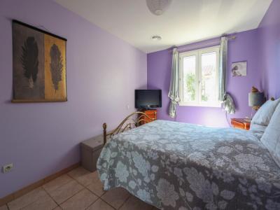 For sale Servian 4 rooms 90 m2 Herault (34290) photo 4
