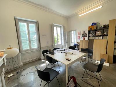 For rent Nimes 7 rooms 152 m2 Gard (30000) photo 3