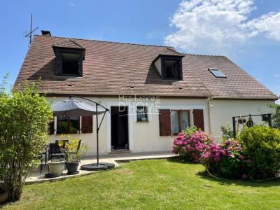 For sale Fontenay-tresigny 6 rooms 126 m2 Seine et marne (77610) photo 0