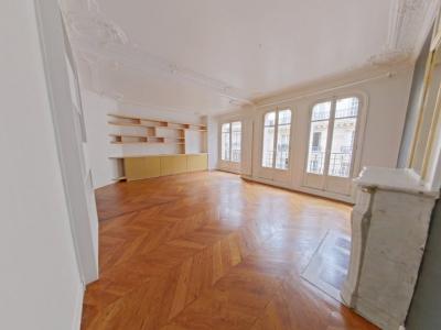 For rent Paris-17eme-arrondissement 3 rooms 88 m2 Paris (75017) photo 2