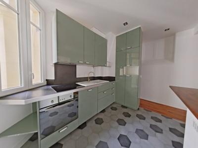 Louer Appartement Paris-17eme-arrondissement 2800 euros