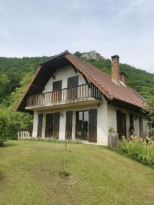 Life-annuity Mesnay 5 rooms 132 m2 Jura (39600) photo 0