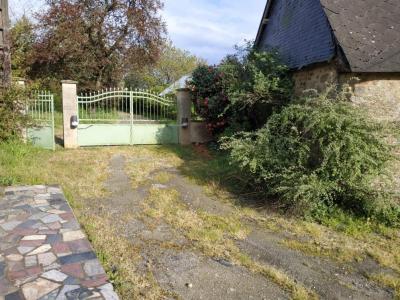 For sale Laval 4 rooms 92 m2 Mayenne (53000) photo 1