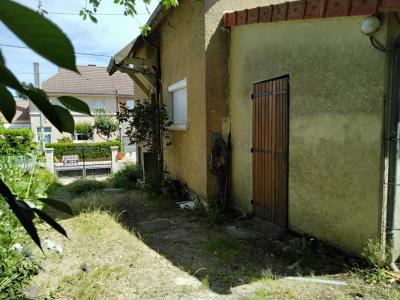 For sale Saint-florent-sur-cher 5 rooms 72 m2 Cher (18400) photo 3