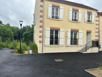 For rent Villers-saint-paul 4 rooms 90 m2 Oise (60870) photo 0