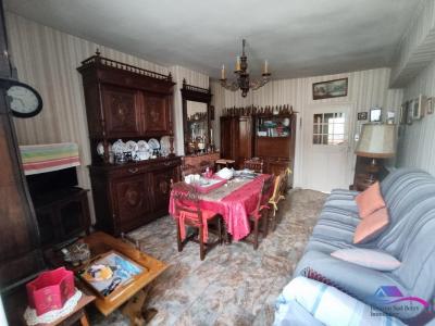 Acheter Appartement Chateaumeillant 49000 euros