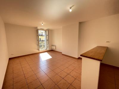 For rent Marseille-1er-arrondissement 2 rooms 59 m2 Bouches du Rhone (13001) photo 1