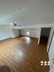 For rent Lyon-4eme-arrondissement 4 rooms 118 m2 Rhone (69004) photo 2