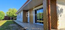 For sale House Ambes  125 m2 9 pieces