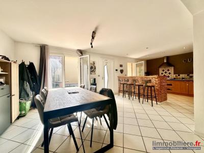 For sale Roquemaure 4 rooms 108 m2 Gard (30150) photo 1