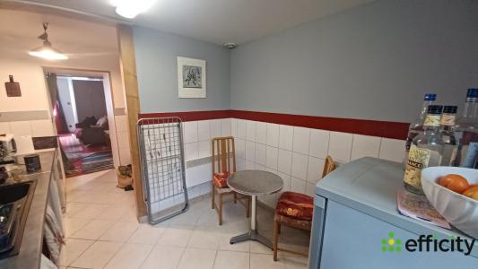 For sale Surgeres 4 rooms 75 m2 Charente maritime (17700) photo 1