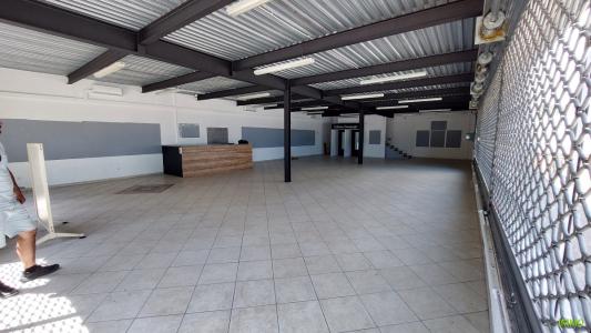 Acheter Local commercial 408 m2 Roquebrune-sur-argens