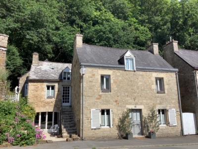 For sale Guemene-sur-scorff 5 rooms 184 m2 Morbihan (56160) photo 0