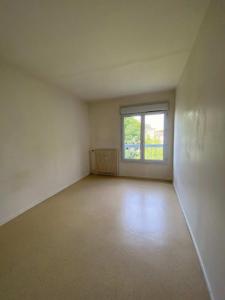 For sale Nevers 3 rooms 68 m2 Nievre (58000) photo 4