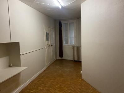 For sale Chatellerault 8 rooms 180 m2 Vienne (86100) photo 4