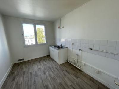 For sale Orleans 4 rooms 74 m2 Loiret (45100) photo 2