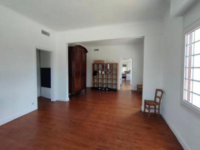 For sale Vayres 14 rooms 488 m2 Gironde (33870) photo 3