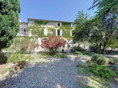 For sale Saint-saturnin-les-avignon 7 rooms 400 m2 Vaucluse (84450) photo 0