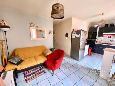 For sale Clermont-l'herault 3 rooms 45 m2 Herault (34800) photo 2