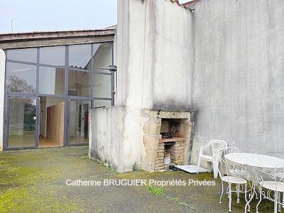 For sale Saint-sauveur-d'aunis 7 rooms 190 m2 Charente maritime (17540) photo 3