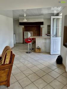 For sale Hommes 3 rooms 70 m2 Indre et loire (37340) photo 2