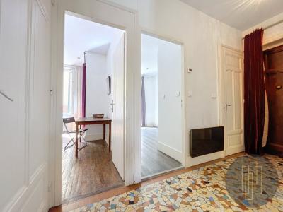 For sale Lyon-7eme-arrondissement 3 rooms 53 m2 Rhone (69007) photo 0