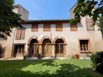 For sale Saint-nicolas-de-la-grave 6 rooms 220 m2 Tarn et garonne (82210) photo 0