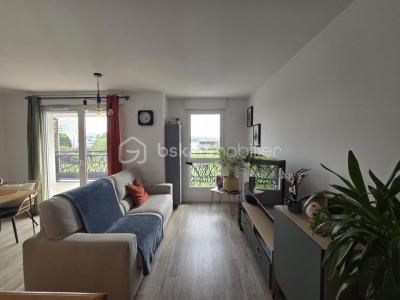 For sale Meaux 3 rooms 62 m2 Seine et marne (77100) photo 1