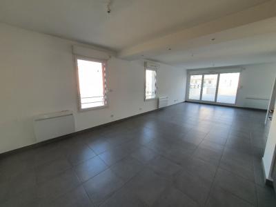 For sale Perpignan 3 rooms 80 m2 Pyrenees orientales (66000) photo 3