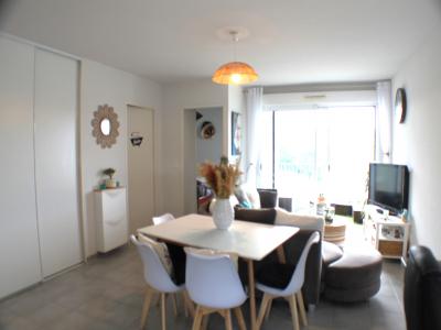 For sale Saint-jean-de-luz 3 rooms 58 m2 Pyrenees atlantiques (64500) photo 2