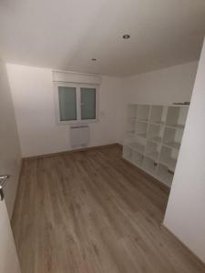 For sale Pierrelatte 3 rooms 105 m2 Drome (26700) photo 4