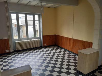 For sale Bauge 5 rooms 91 m2 Maine et loire (49150) photo 1