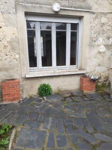 For sale Bauge 5 rooms 91 m2 Maine et loire (49150) photo 2