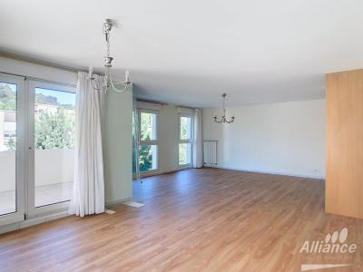 For rent Montbeliard 3 rooms 94 m2 Doubs (25200) photo 1