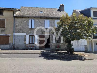 For sale Calvinet 5 rooms Cantal (15340) photo 0