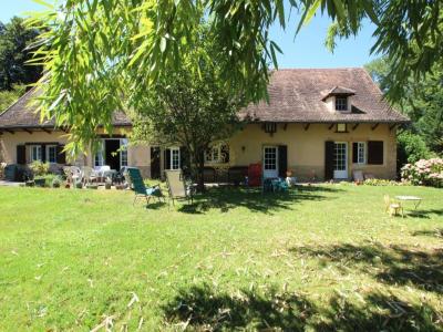 For sale Tournus 5 rooms 146 m2 Saone et loire (71700) photo 0