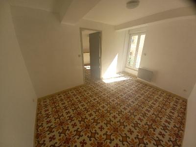 Louer Appartement 35 m2 Vigan