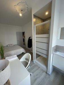 For sale Roubaix 6 rooms 90 m2 Nord (59100) photo 2