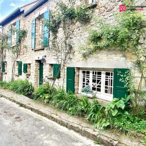 For sale Pontoise 6 rooms 188 m2 Val d'Oise (95000) photo 0