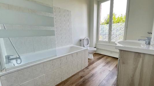 For rent Survilliers 2 rooms 39 m2 Val d'Oise (95470) photo 4