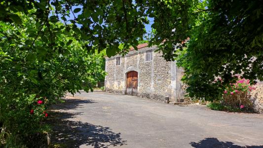 For sale Tour-blanche 6 rooms 134 m2 Dordogne (24320) photo 2